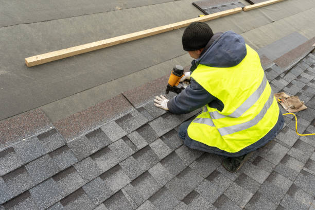 Quick and Trustworthy Emergency Roof Repair Services in Wimauma, FL